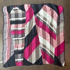 VTG Hiroko Kapp 100% Silk Scarf Made In Japan, 34”x35”, nice large size